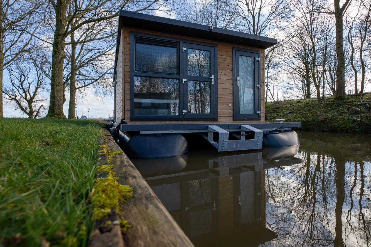 Waterlodges Weidumerhout Luaran gambar