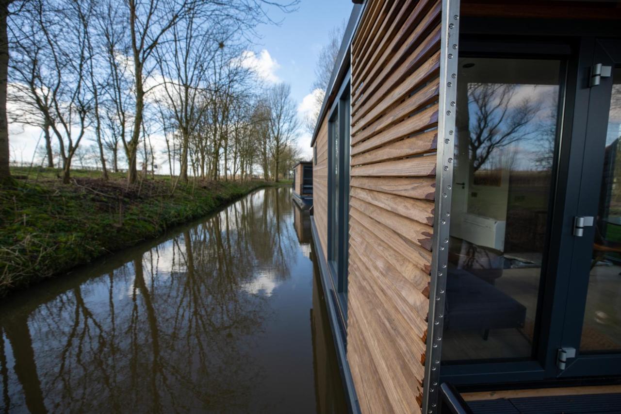 Waterlodges Weidumerhout Luaran gambar